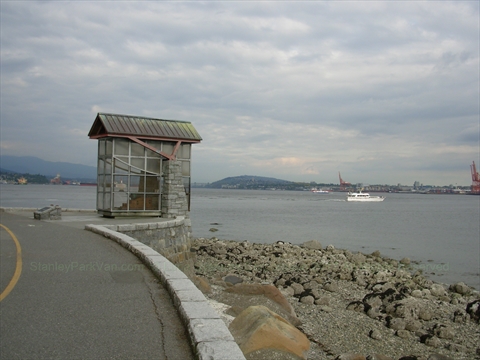 Nine O'Clock Gun in Stanley Park, Vancouver, BC, Canada