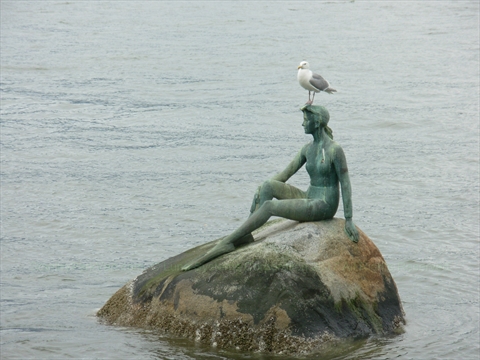 Lord Stanley Statue in Stanley Park, Vancouver, BC, Canada