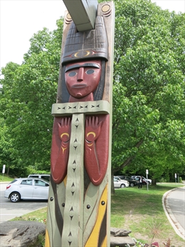 Susan Point Welcome Gateway in Stanley Park, Vancouver, BC, Canada