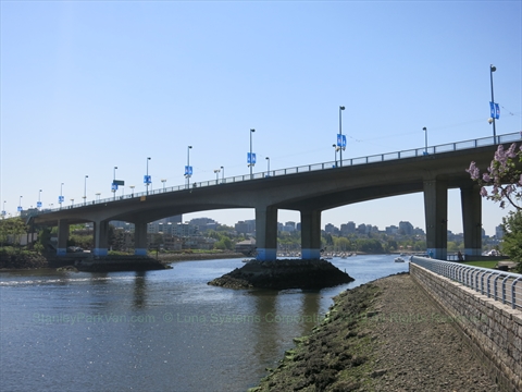 Cambie Street Bridge in Vancouver, BC, Canada